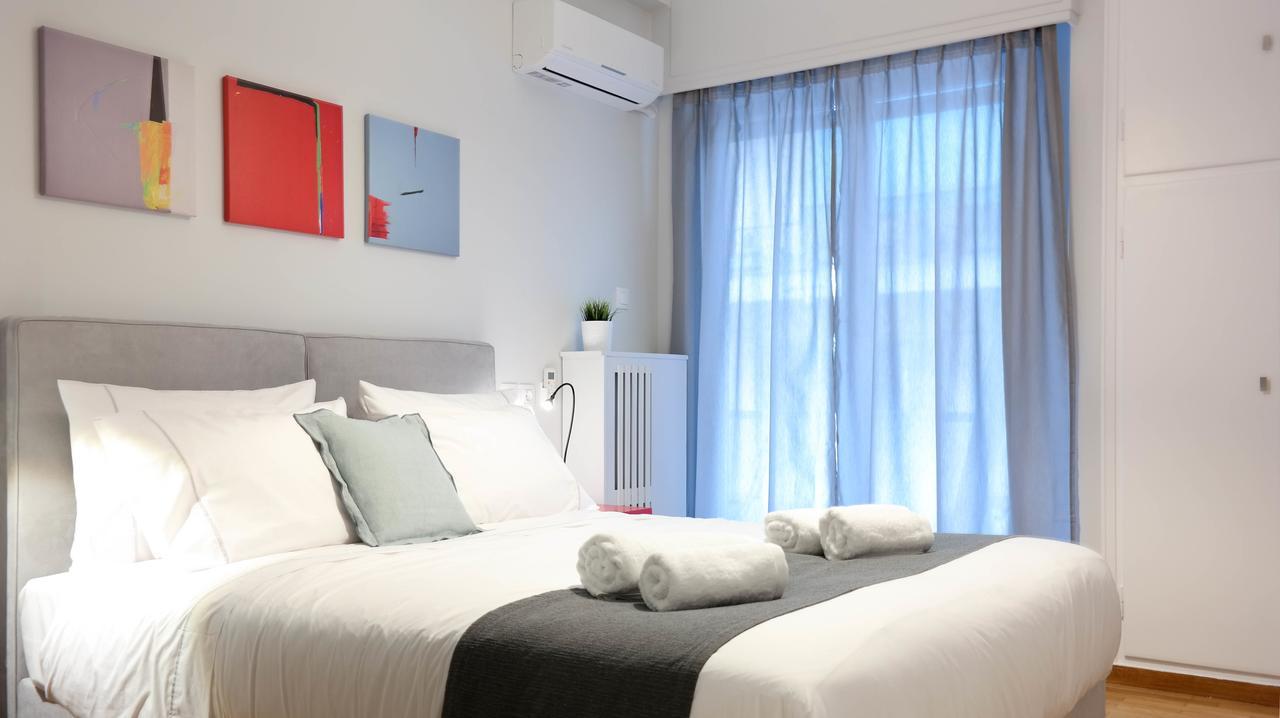 Modern Downtown Flat Near The Acropolis By Upstreet