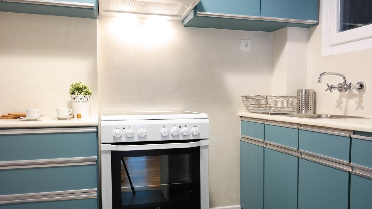 Modern Downtown Flat Near The Acropolis By Upstreet Apartment